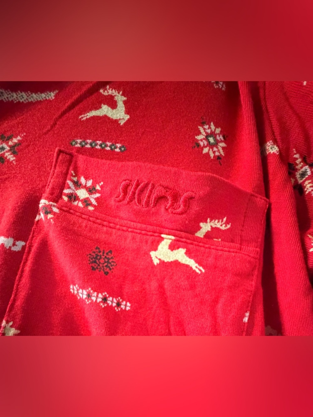 SKIMS LE Sleep Long Sleeve Button Up Set- Cranberry Vintage Reindeer Print - Picture 3 of 7